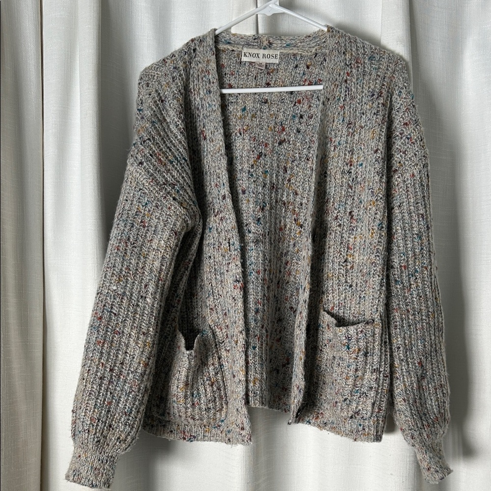 Knox Rose Gray Speckled button up Cardigan